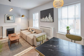 Cosy Coastal Apartment 2